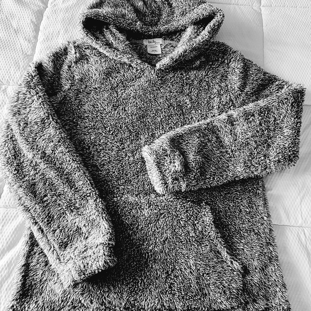 Super Soft Faux Fur Flush Pullover Hoodie